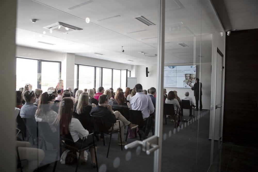 Собрание в ESSENS